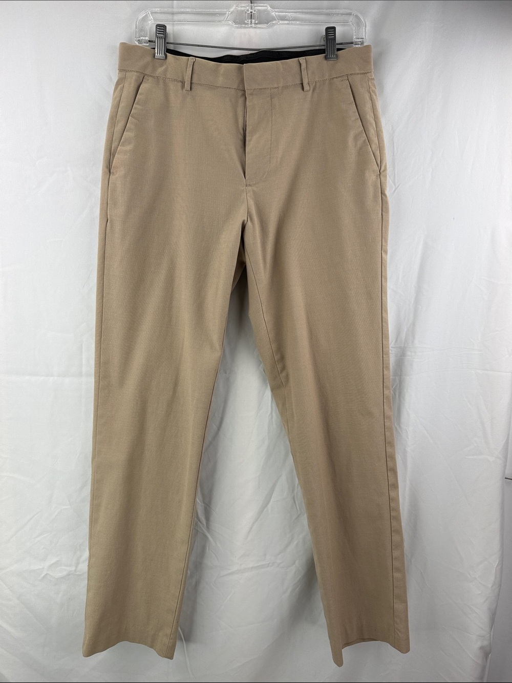 Van Heusen Men's Classic Straight Fit 30 x 30 Khaki Chino Pants with pockets